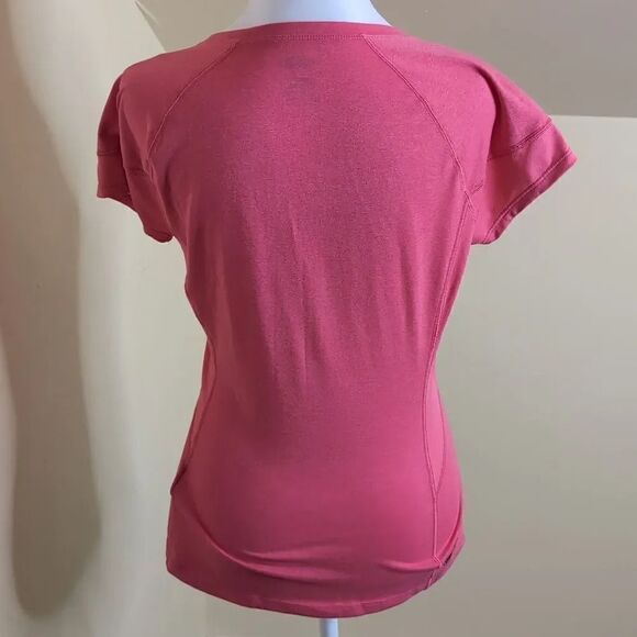 The North Face Women's Small Pink Flash Dry T Shirt - Picture 4 of 8